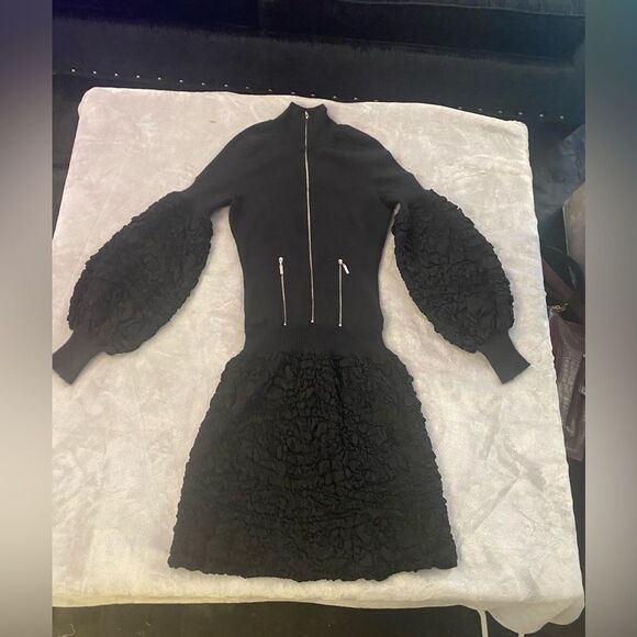 Chanel knit dress, Size 36(S) - Picture 1 of 13